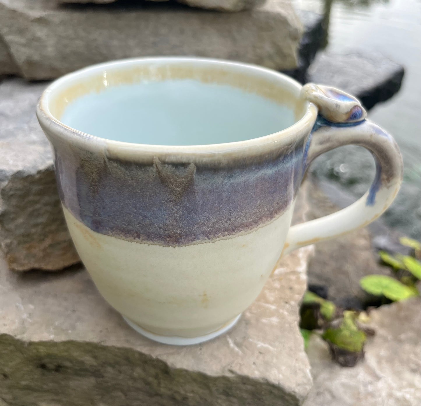 Porcelain mug